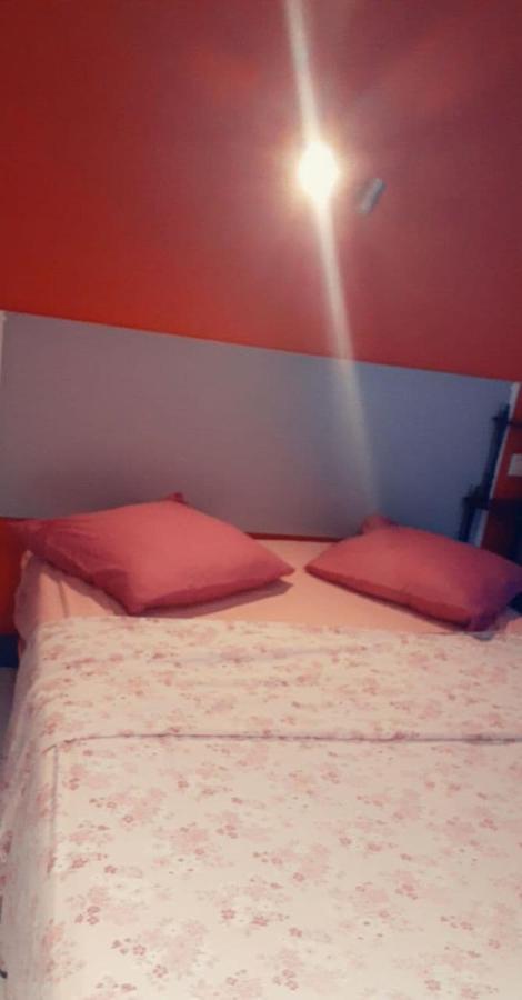 Le Fecamps Hotel Bolbec Bagian luar foto