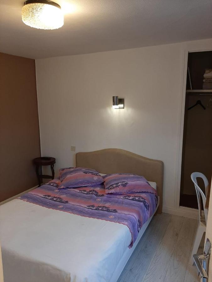 Le Fecamps Hotel Bolbec Bagian luar foto