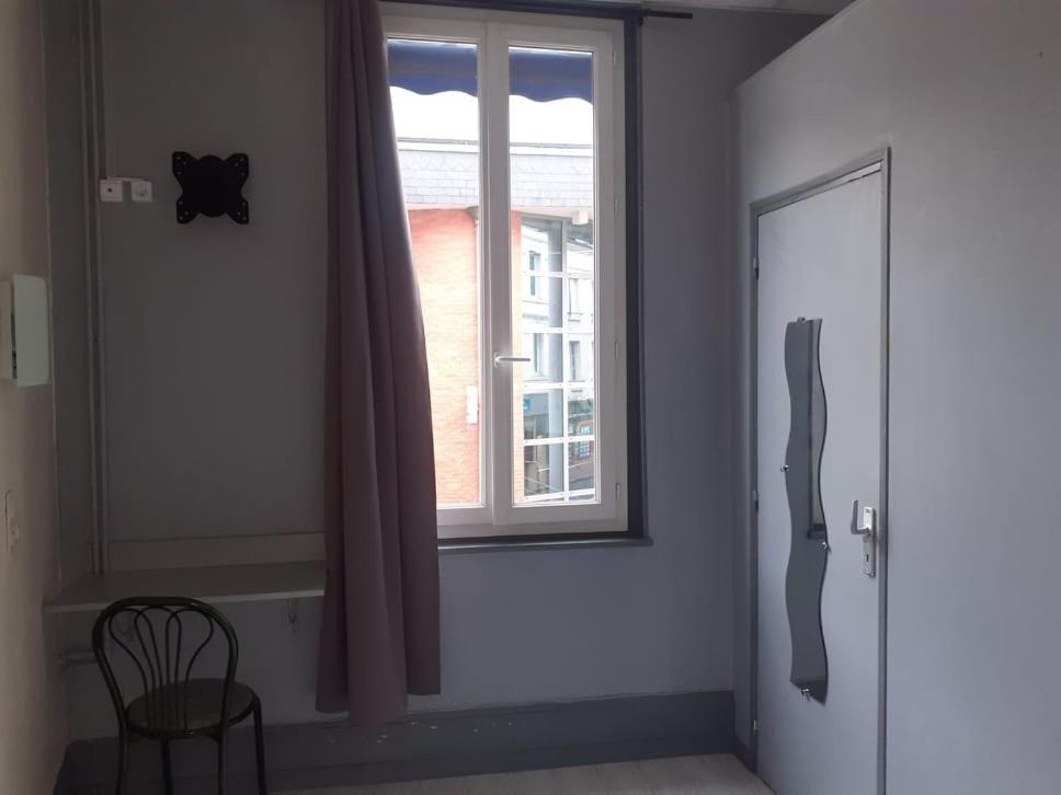 Le Fecamps Hotel Bolbec Bagian luar foto