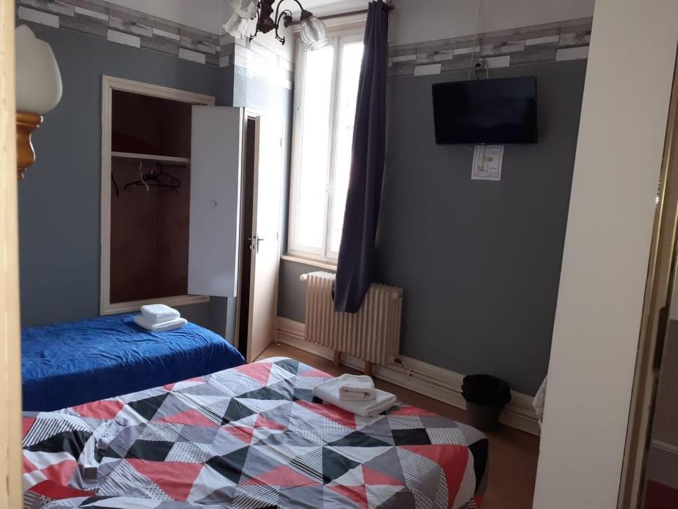 Le Fecamps Hotel Bolbec Bagian luar foto