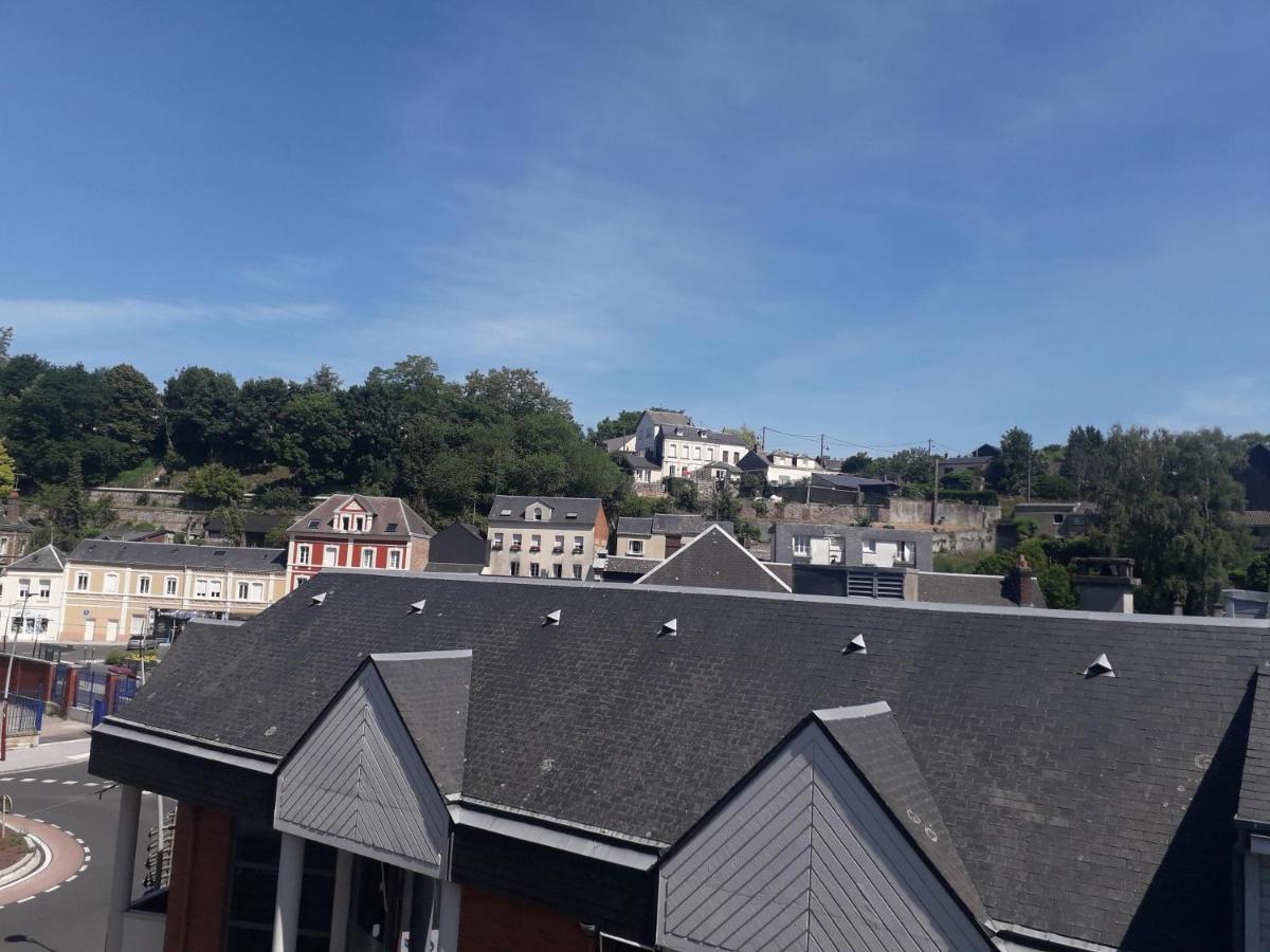 Le Fecamps Hotel Bolbec Bagian luar foto